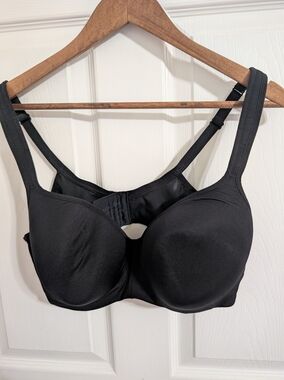 Olga Flirty Womens Bra Black Size 40D Underwire